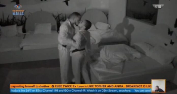 VIDEO: DoubleKay of BBNaija S9 housemates, KellyRae and Kassia, kissing in the room while wearing pyjamas